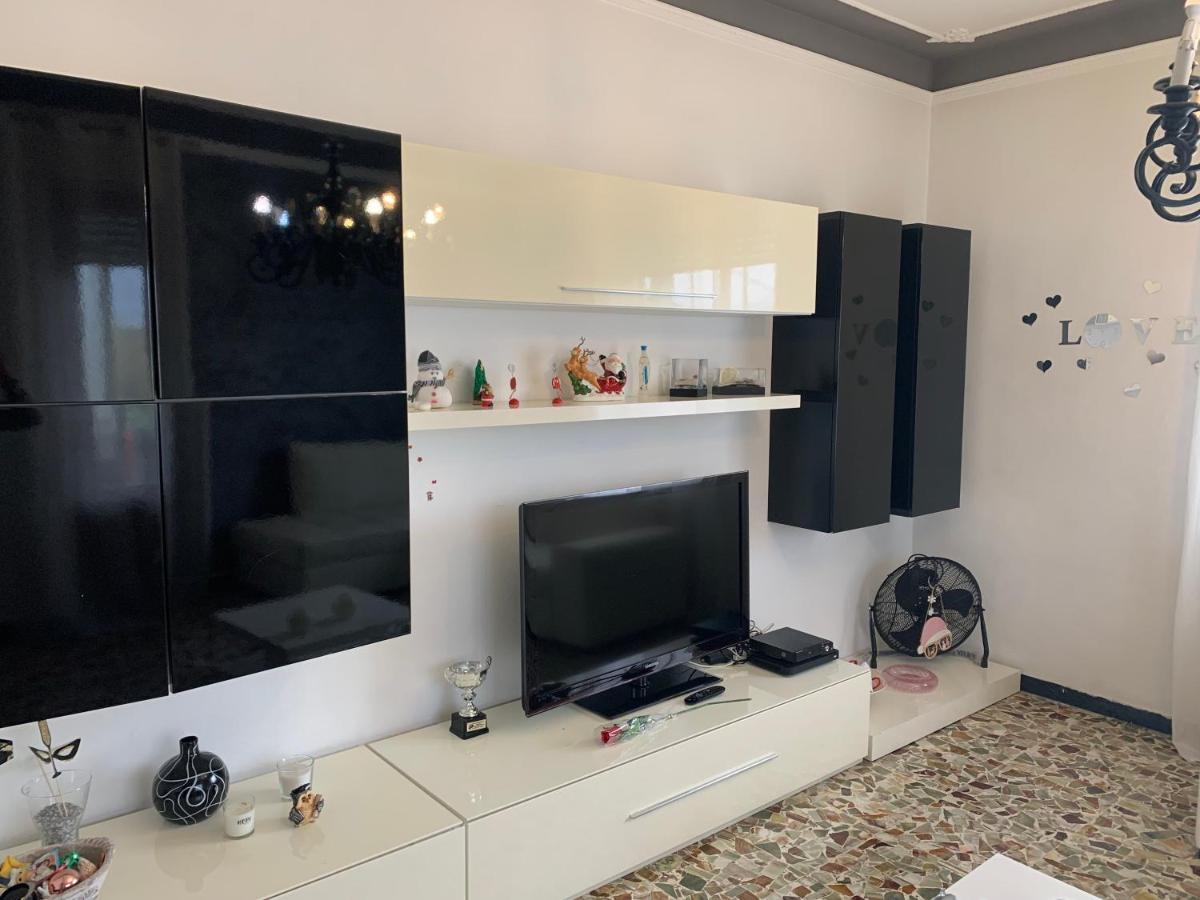 马里纳迪马萨La Casa Di Vale公寓 外观 照片