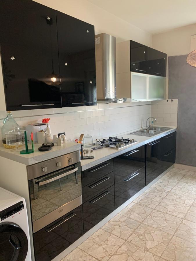 马里纳迪马萨La Casa Di Vale公寓 外观 照片